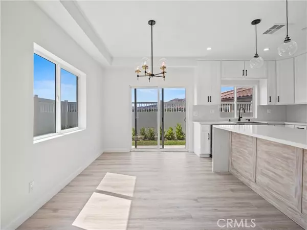 Sylmar (los Angeles), CA 91342,12519 Haleh Lane