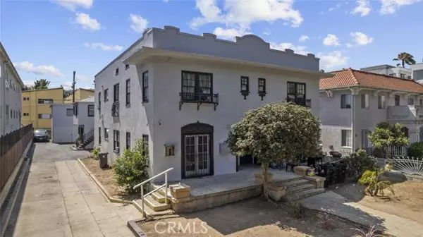 Los Angeles, CA 90004,525 N Kenmore Avenue