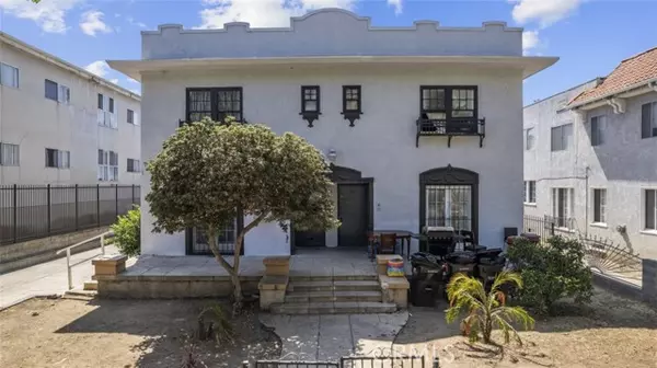 Los Angeles, CA 90004,525 N Kenmore Avenue