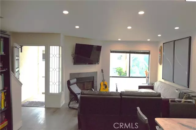 Los Angeles, CA 90025,11509 Nebraska Avenue #5