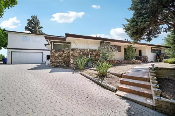 Granada Hills (los Angeles), CA 91344,12218 Sarazen Place