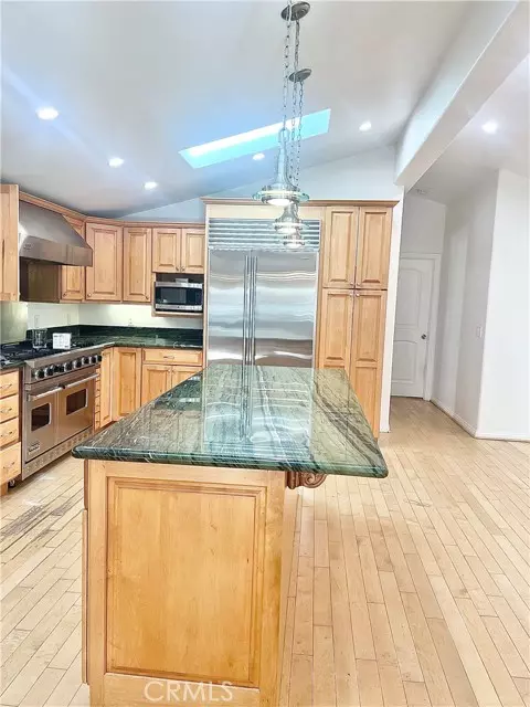 Agoura Hills, CA 91301,5539 Fairview Place