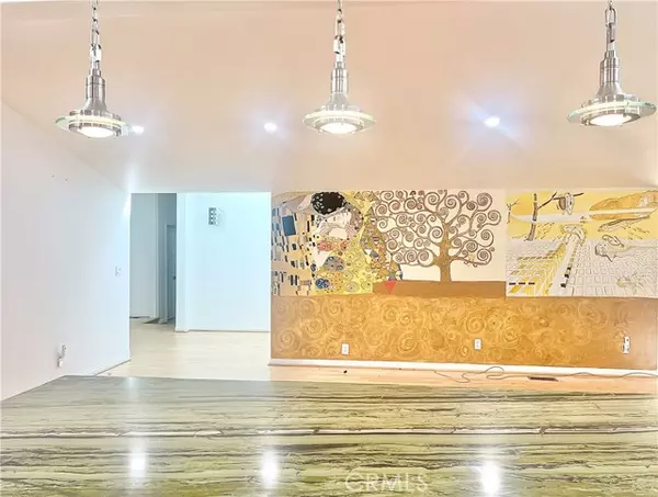 Agoura Hills, CA 91301,5539 Fairview Place