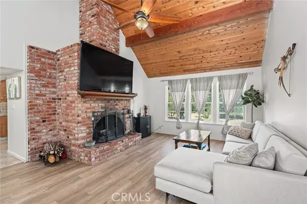 11319 Choctaw Drive, Bakersfield, CA 93308