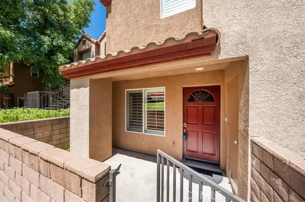 Saugus (santa Clarita), CA 91350,22713 Copper Hill Drive #42