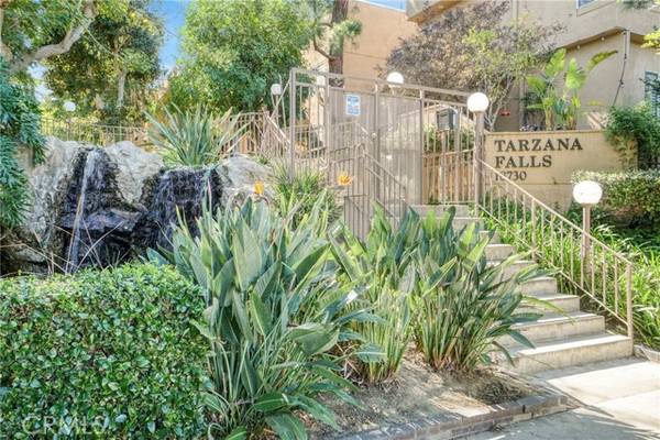 18730 Hatteras Street #49, Tarzana (los Angeles), CA 91356