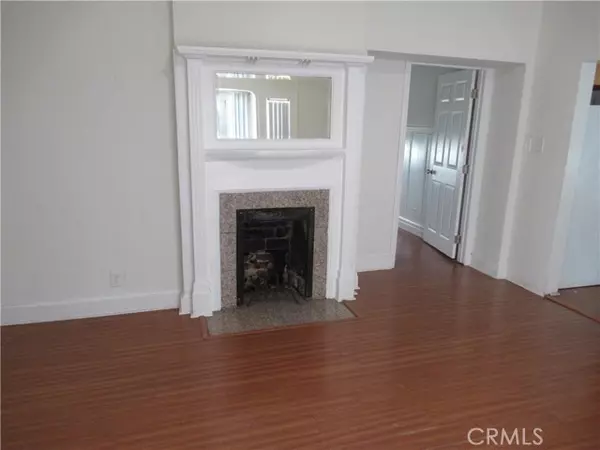 Los Angeles, CA 90018,2648 Brighton Avenue