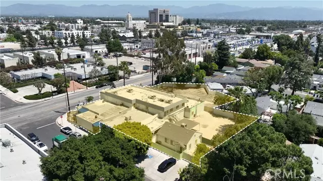 Van Nuys (los Angeles), CA 91411,5950 Cedros Avenue