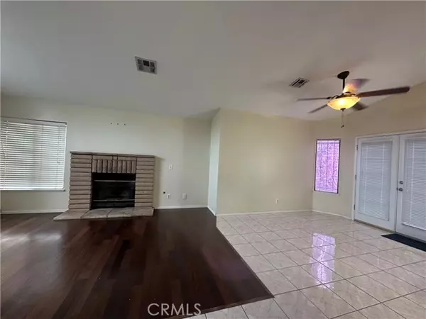 Palmdale, CA 93550,37058 E Waterman Avenue