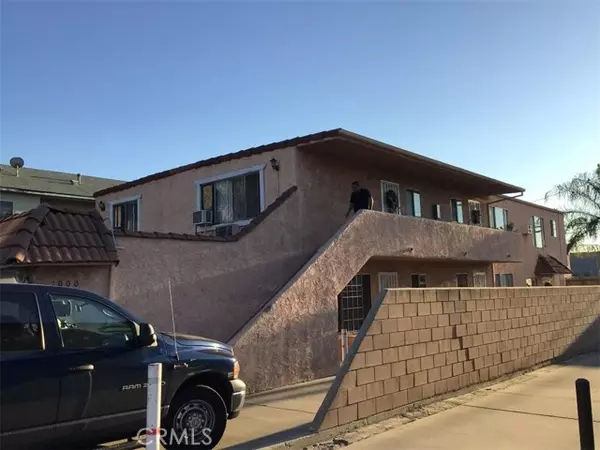 1000 Glenoaks Boulevard, San Fernando, CA 91340