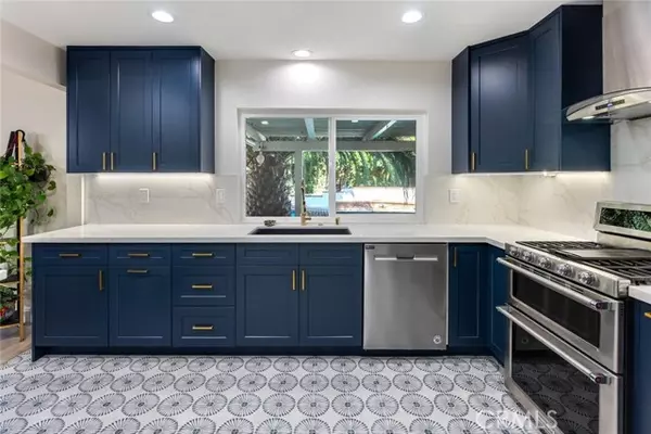 Winnetka (los Angeles), CA 91306,19947 Cantara Street