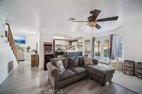 Lancaster, CA 93535,43534 11th Street East