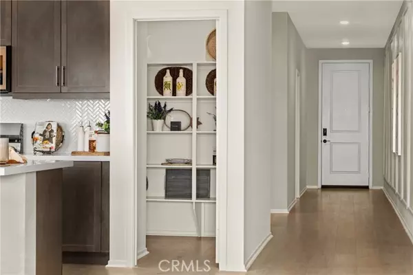 Lancaster, CA 93535,1577 E Houlguin Street
