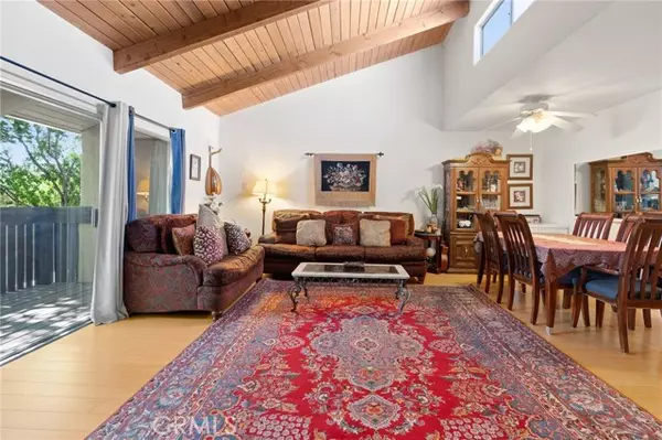 Tarzana (los Angeles), CA 91356,18350 Hatteras Street #267
