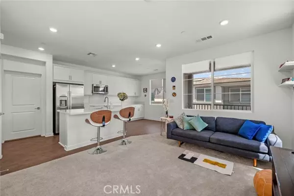 Ontario, CA 91762,4276 S Montoya Paseo