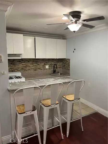 9031 Phyllis Avenue #1, West Hollywood, CA 90069