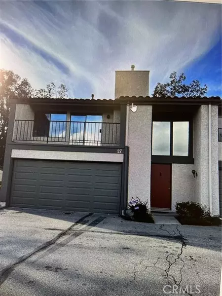 19547 Rinaldi Street #27, Porter Ranch (los Angeles), CA 91326