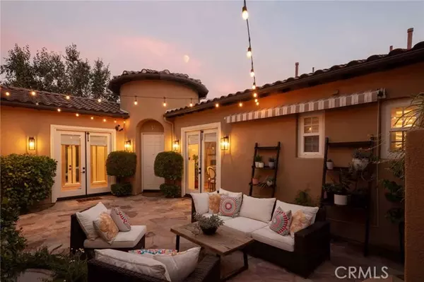 Valencia (santa Clarita), CA 91381,26629 Oak Terrace Place