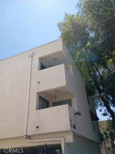 5644 Yolanda Avenue #3, Tarzana (los Angeles), CA 91356