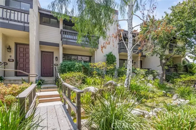 Woodland Hills (los Angeles), CA 91367,5711 Owensmouth Avenue #116