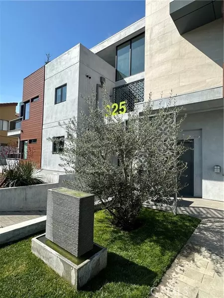 325 Myrtle Street #201, Glendale, CA 91203