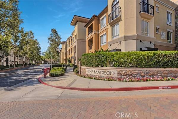 24535 Town Center Drive #6403, Valencia (santa Clarita), CA 91355