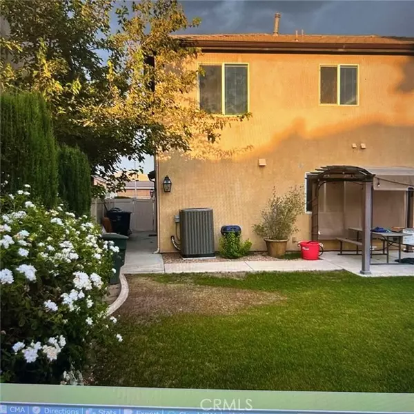 Bakersfield, CA 93311,5315 Mountain Plover Avenue