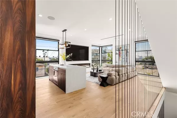 12600 Mitchell Avenue, Mar Vista, CA 90066