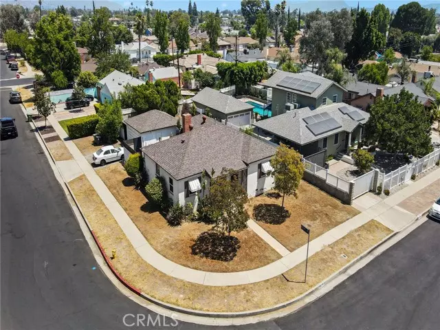 North Hollywood (los Angeles), CA 91605,8224 Wilkinson Avenue