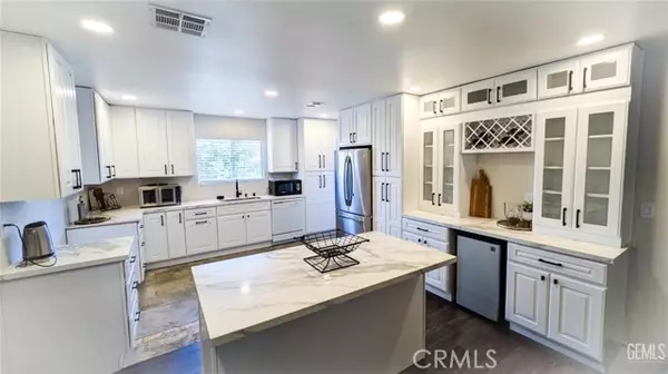 Hemet, CA 92544,26327 Dartmouth Street