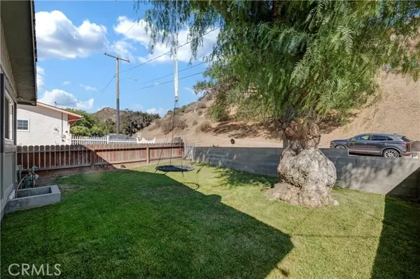 Castaic, CA 91384,28517 Lincoln Avenue