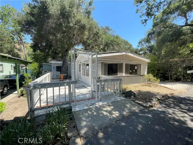 109 Merry Oak Lane, Westlake Village, CA 91361
