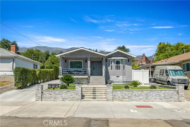 La Crescenta, CA 91214,3419 Montrose Avenue