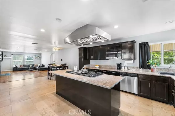 Rosamond, CA 93560,7985 W Avenue A