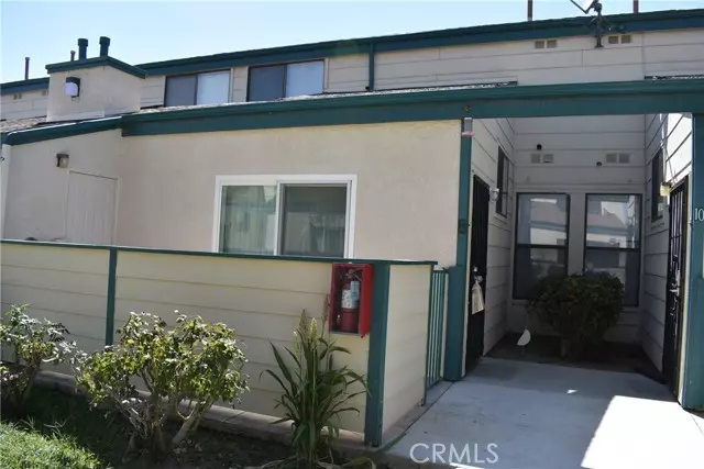 44544 15th Street #8, Lancaster, CA 93535