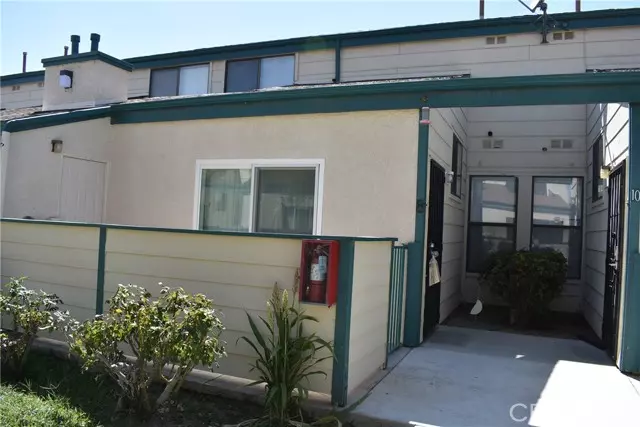 Lancaster, CA 93535,44544 15th Street #8