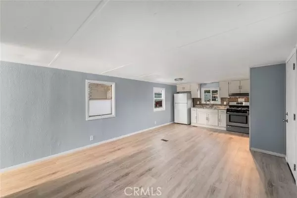 Rosamond, CA 93560,3300 156th St West