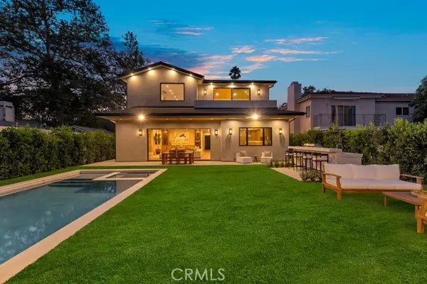 13024 Bloomfield Street, Studio City (los Angeles), CA 91604