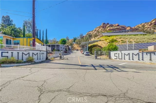 24425 Woolsey Canyon Road #130, Canoga Park (los Angeles), CA 91304