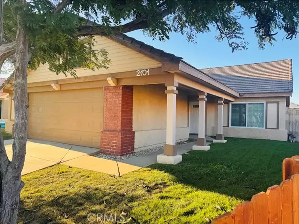 2101 Thomas Drive, Lancaster, CA 93535