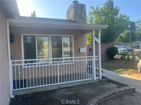 9055 Rathburn Avenue, Northridge (los Angeles), CA 91325