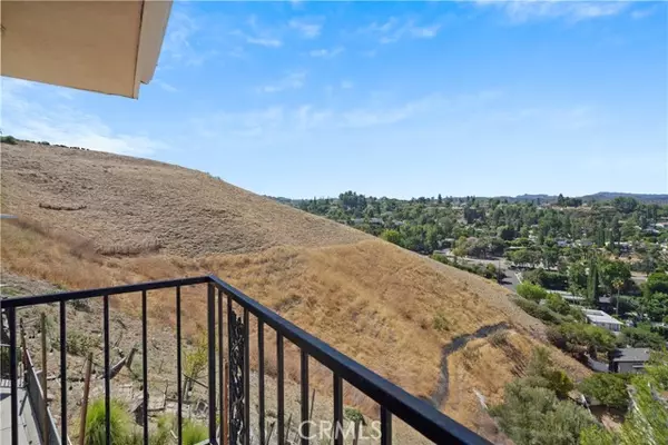 Woodland Hills (los Angeles), CA 91364,22628 Quinta Road