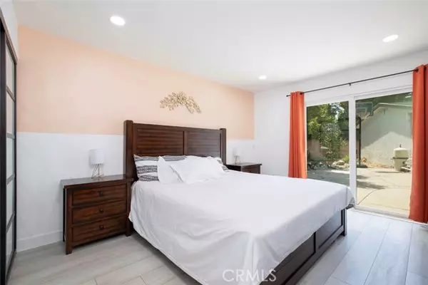 West Hills (los Angeles), CA 91307,7363 Sale Avenue