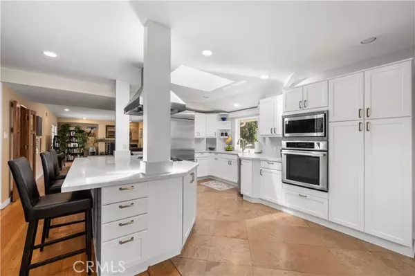 Sherman Oaks, CA 91403,3629 Loadstone Drive