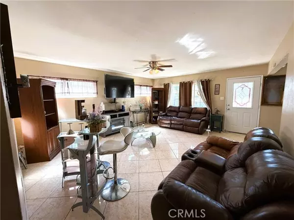 Bakersfield, CA 93307,1320 White Lane