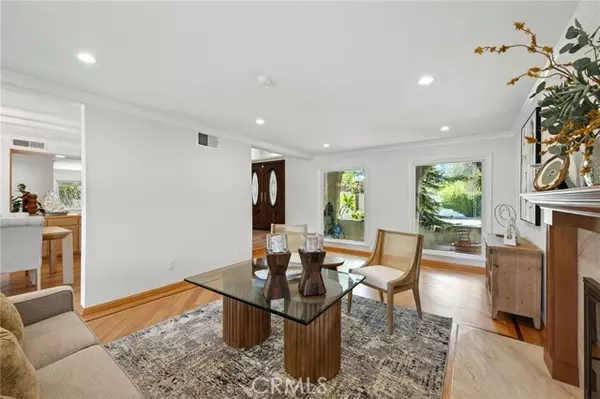 West Hills (los Angeles), CA 91307,24415 Lemay Street