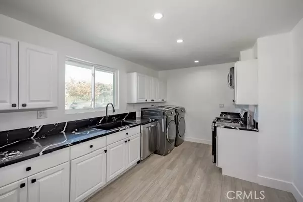 Simi Valley, CA 93065,1069 Erringer Road