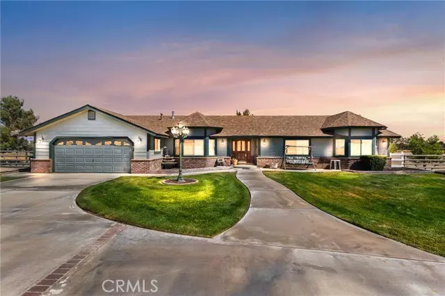 8727 W Avenue E12, Lancaster, CA 93536