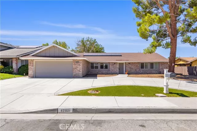 42901 Cinema Avenue, Lancaster, CA 93534