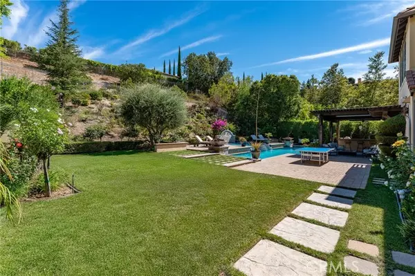 Calabasas, CA 91302,25210 Prado De Rosado